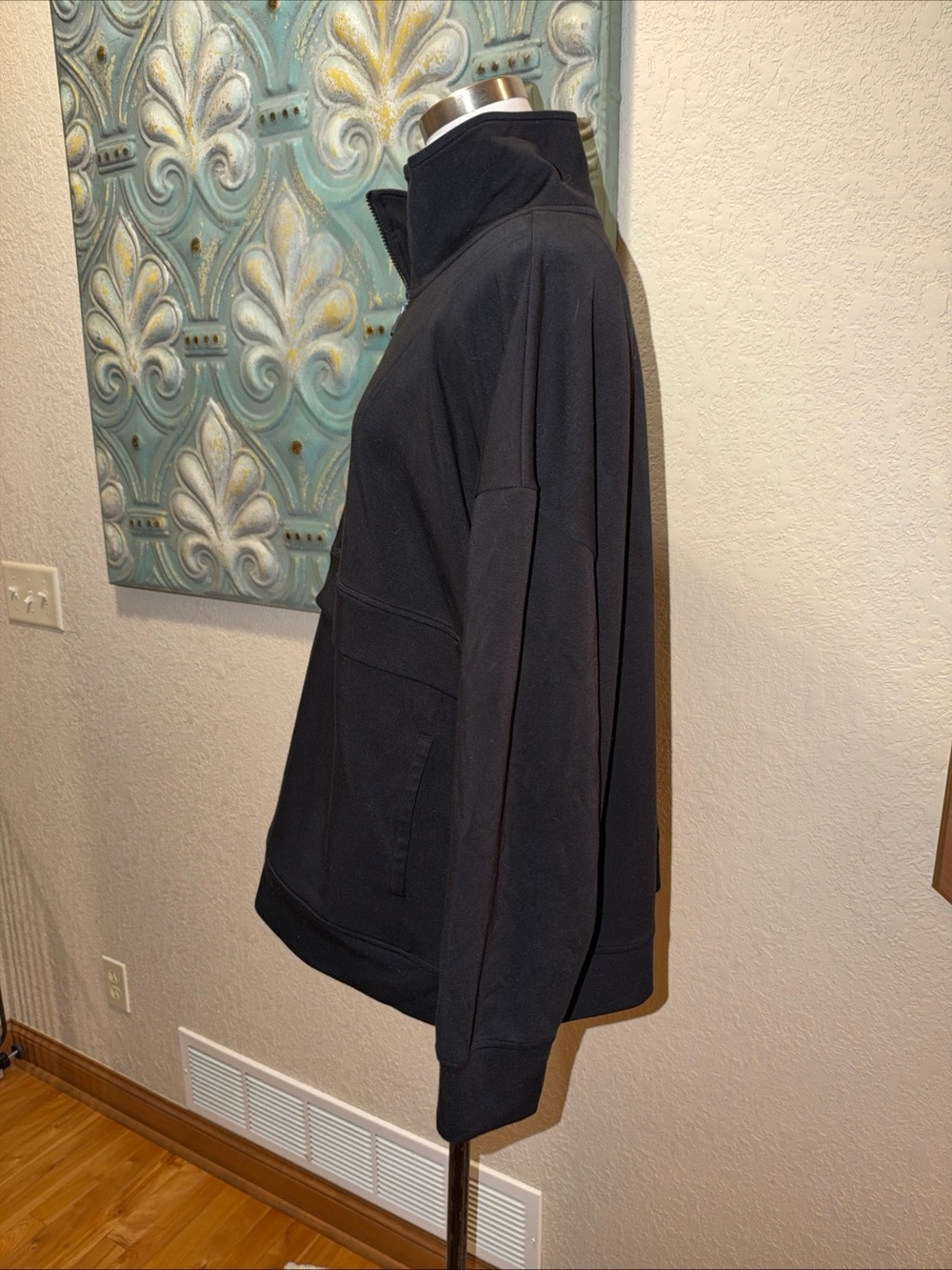 Gaiam Women’s 3X Black Scuba Quarter Zip Popover Pullover Stretch Tunic - Picture 4 of 11